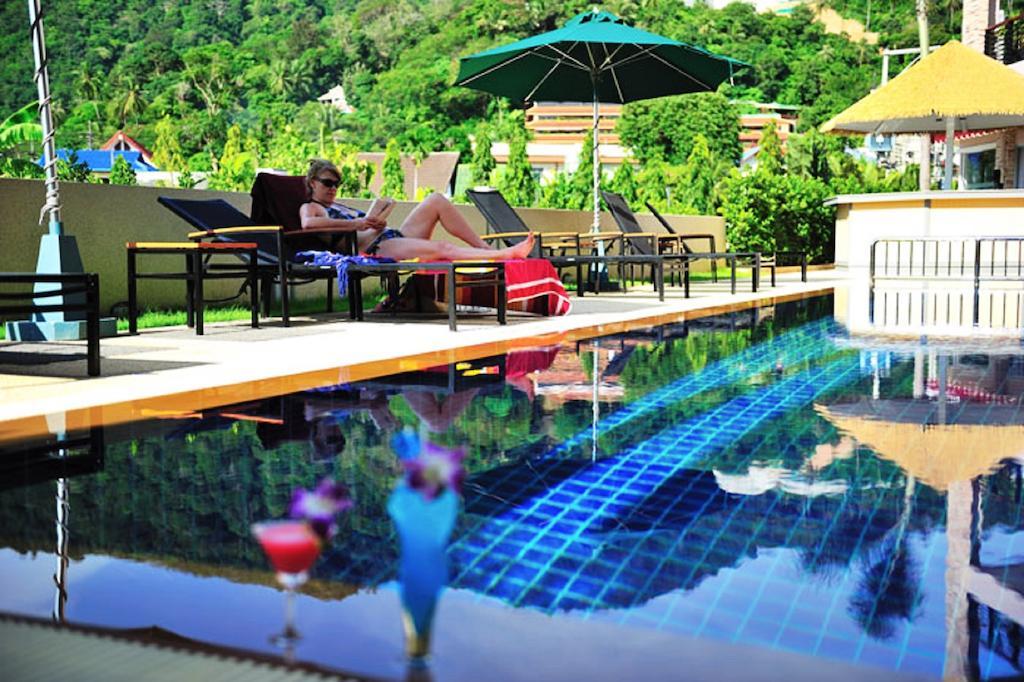 Kata Blue Sea Resort Exterior foto